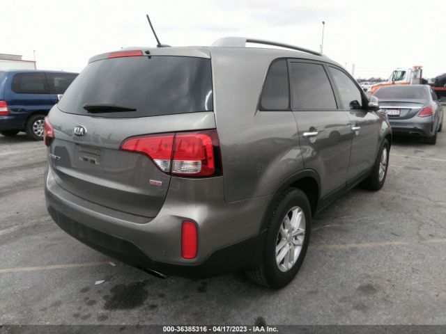 5XYKT3A61FG628267 KIA SORENTO LX