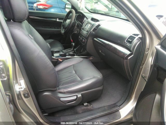 5XYKT3A61FG628267 KIA SORENTO LX