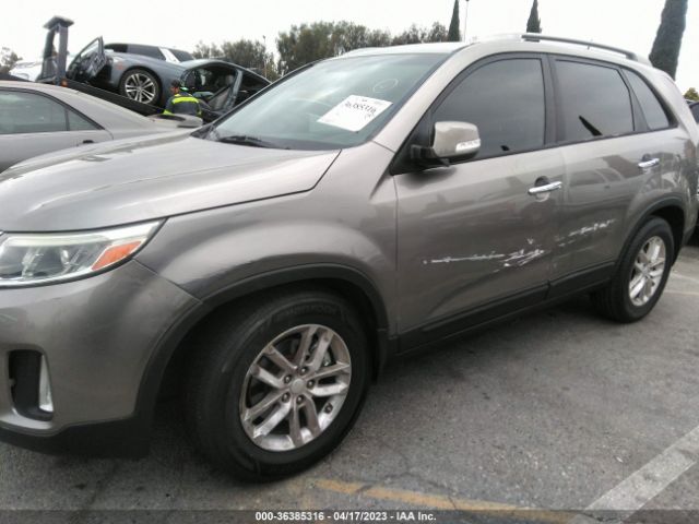 5XYKT3A61FG628267 KIA SORENTO LX