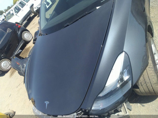 Tesla Model Y Long Range 2020 5YJYGDEE7LF047140 Image 12