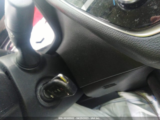 2020 TOYOTA COROLLA LE VIN: 5YFEPRAE9LP122270