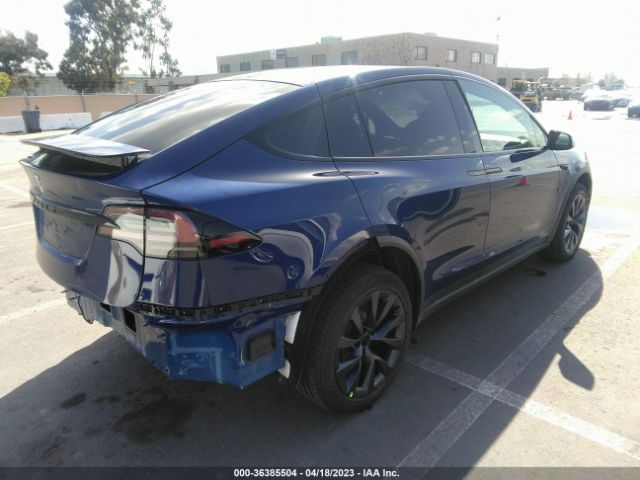 7SAXCDE59NF364284 Tesla MODEL X