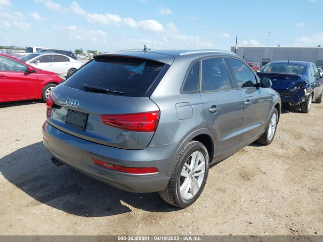 WA1BCCFS2HR008869 Audi Q3 PREMIUM