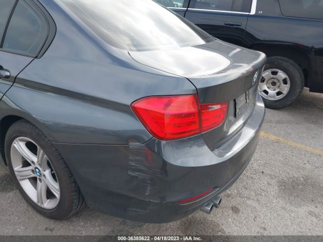 WBA3C1C56FK123538 BMW 3 Series 328i
