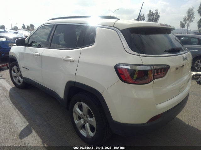 Jeep Compass Latitude 2018 3C4NJCBB3JT212883 Image 3