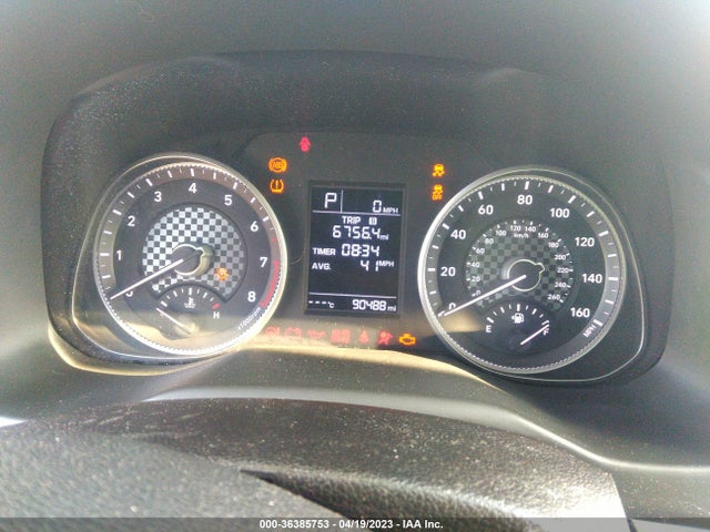 2019 HYUNDAI ELANTRA SE VIN: 5NPD74LF2KH422667