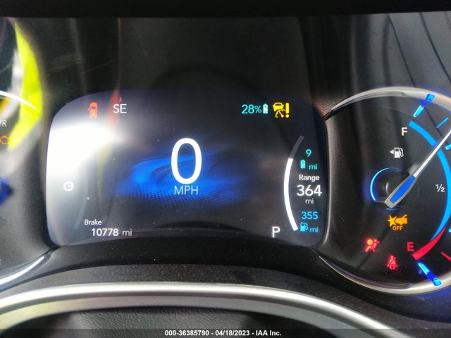 2022 Chrysler Pacifica Hybrid, VIN: 2C4RC1L78NR200019