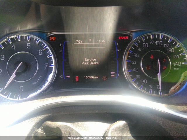 1C3CCCAB8FN637224 Chrysler 200 Limited