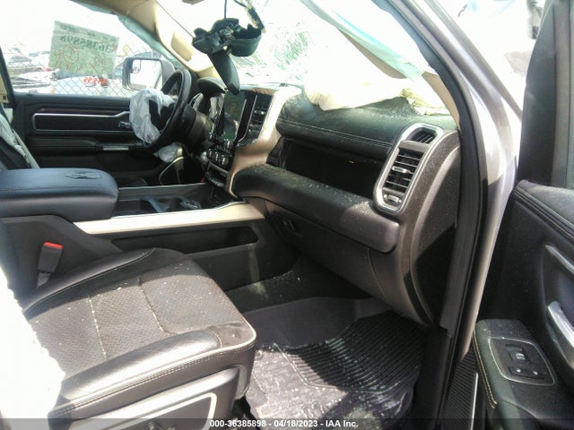 1C6SRFRT5KN704156 RAM 1500 Laramie