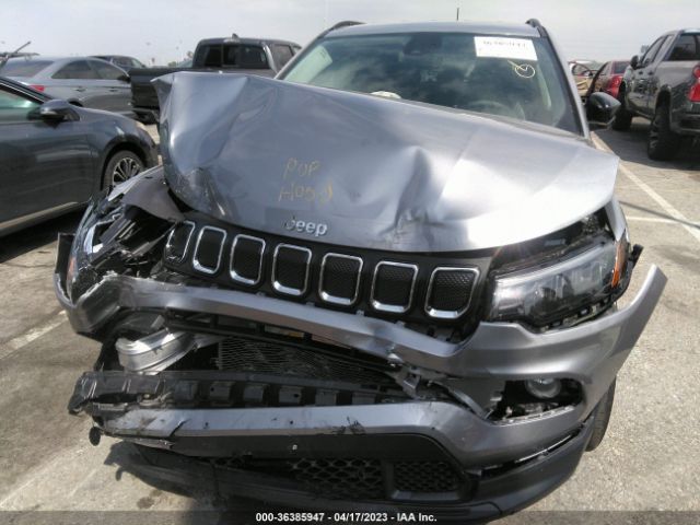 3C4NJCBB1NT235259 Jeep Compass Latitude