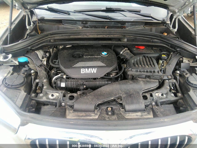 BMW X1 Xdrive28i 2016 WBXHT3C35G5E48884 Image 10