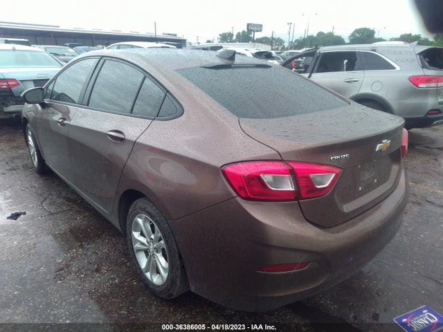 Chevrolet CRUZE LS 2019 1G1BC5SM4K7126832 Image 3