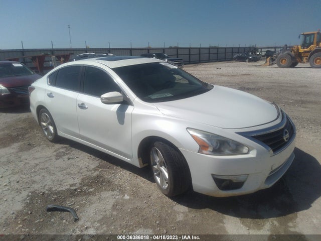 2014 1N4AL3APXEN212557 main image