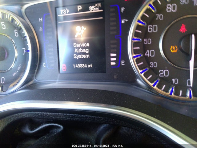 1C3CCCAB0FN675613 Chrysler 200 Limited