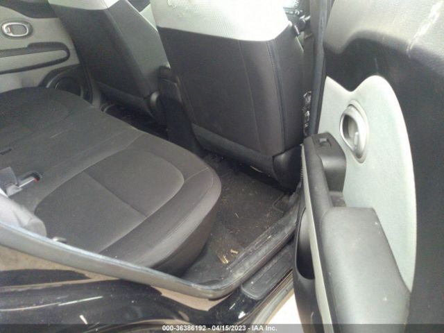 KNDJN2A28G7249889 KIA Soul Base