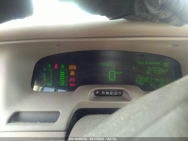 2000 MERCURY GRAND MARQUIS LS VIN: 2MEFM75WXYX663379