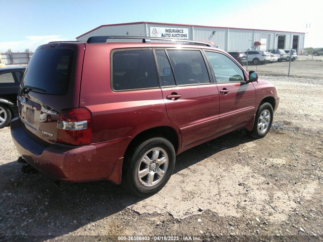 2005 TOYOTA HIGHLANDER LIMITED VIN: JTEEP21A450085402
