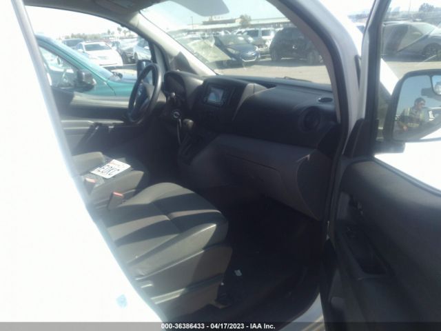 3N6CM0KN5KK710322 Nissan Nv200 Compact Cargo S