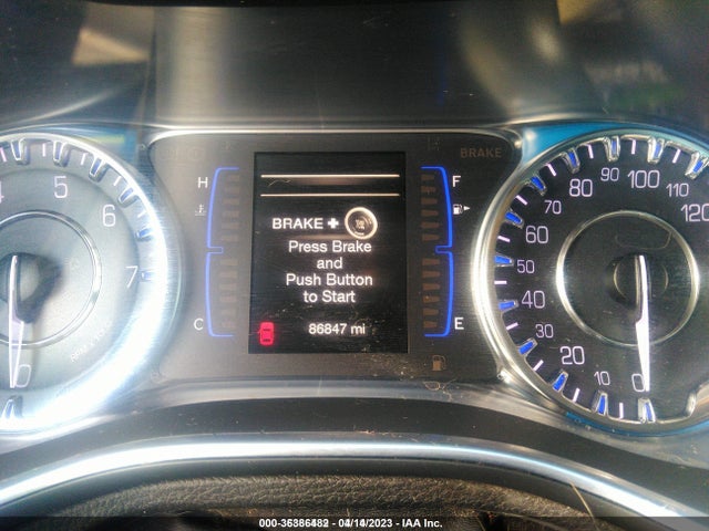 1C3CCCAB7GN116125 Chrysler 200 Limited