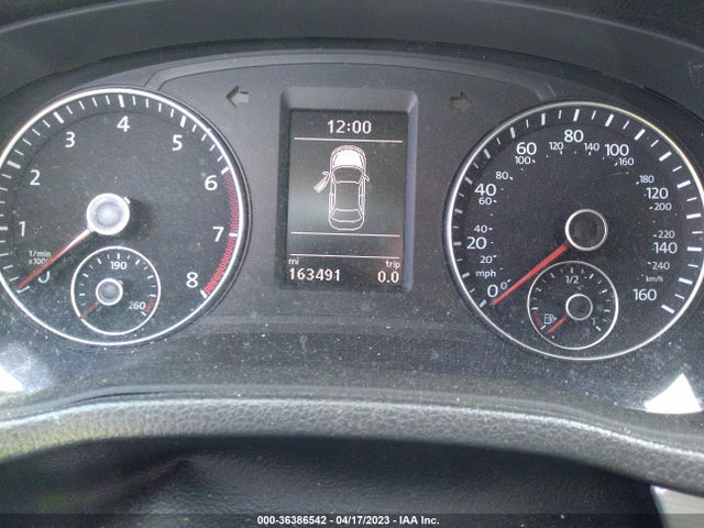 1VWBT7A30EC049266 Volkswagen PASSAT SE