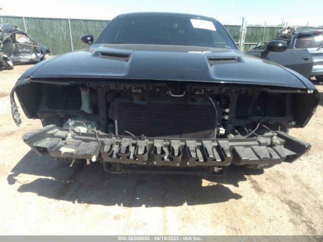 2C3CDZAG1KH560792 Dodge Challenger Sxt