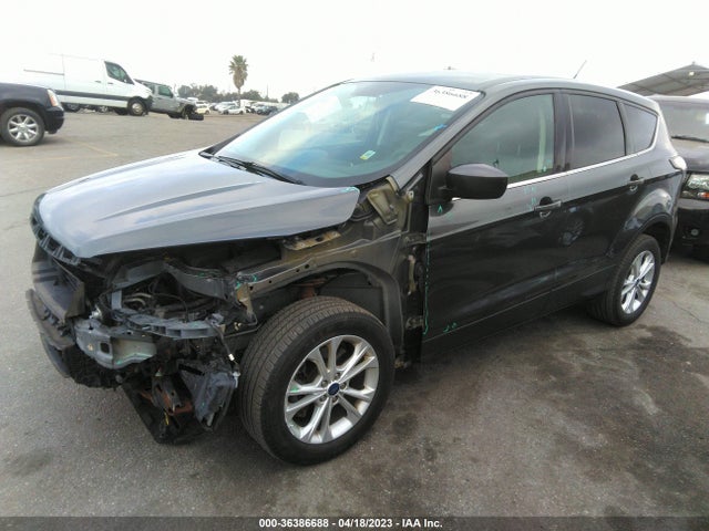 Ford ESCAPE SE 2017 1FMCU9GD5HUA48978 Image 2