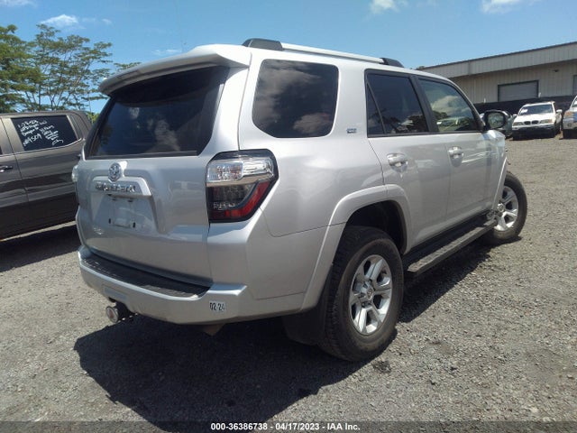 Toyota 4RUNNER SR5 2019 JTEBU5JR4K5617328 Image 5