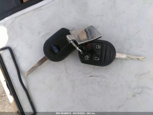 3FADP4EJ1KM155815 Ford FIESTA SE