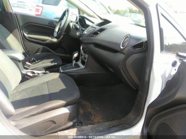 3FADP4EJ1KM155815 Ford FIESTA SE