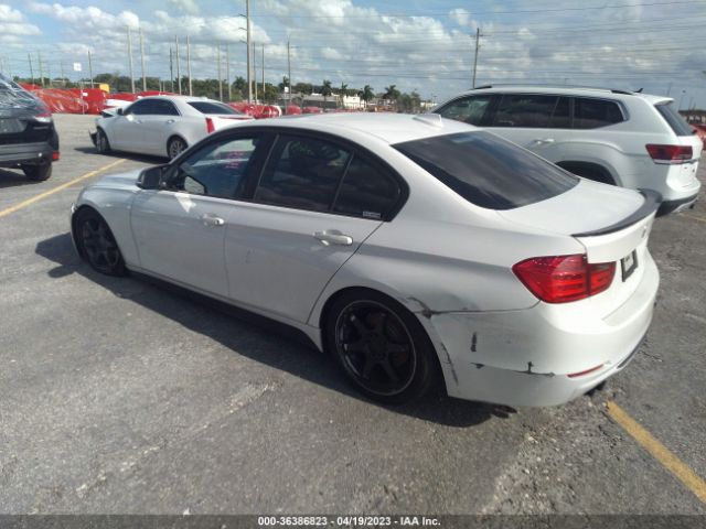 WBA3A5G57ENP28530 BMW 3 Series 328i