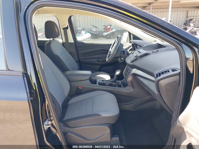 2017 FORD ESCAPE S VIN: 1FMCU0F75HUD75940