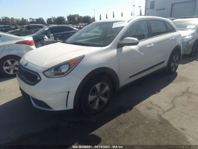 KNDCB3LC8J5146455 KIA NIRO FE