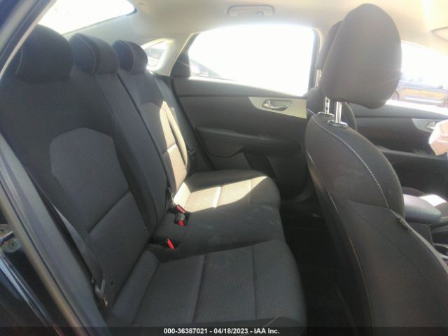 3KPF24ADXPE571137 KIA Forte Lxs