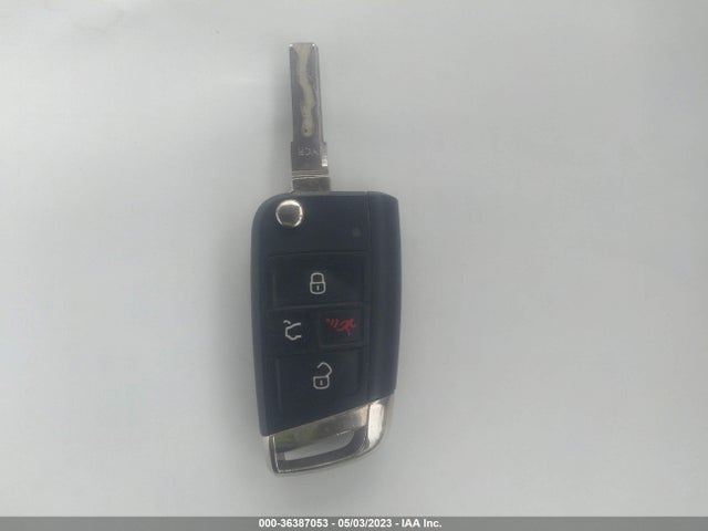 3VW4T7AUXFM016521 Volkswagen Golf Gti Autobahn