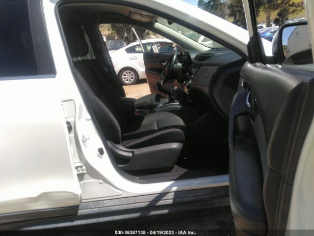 KNMAT2MT2JP548229 Nissan ROGUE SV