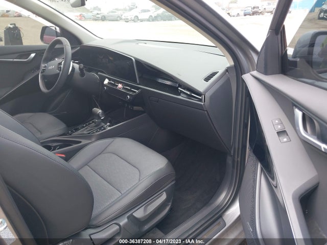 2023 Kia Niro, VIN: KNDCT3LE7P5066569