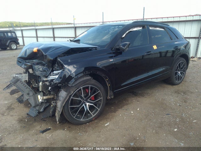 WA1EVAF14LD016139 Audi Q8 Premium Plus
