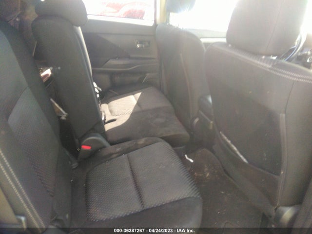 JA4AD3A33HZ033577 Mitsubishi Outlander Se/sel