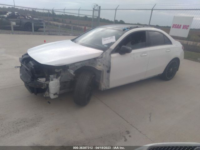 W1K3G4EB7LJ225725 Mercedes-Benz A-class A 220
