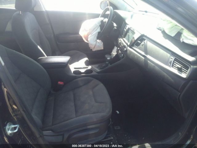 KNDCB3LCXJ5160874 KIA NIRO LX