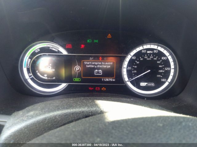KNDCB3LCXJ5160874 KIA NIRO LX