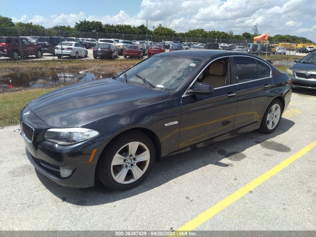 2013 BMW 5 SERIES 528I VIN: WBAXG5C56DD233729