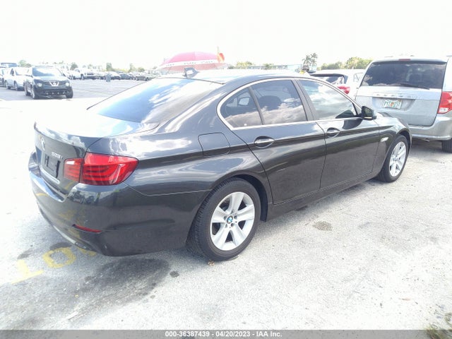 2013 BMW 5 SERIES 528I VIN: WBAXG5C56DD233729