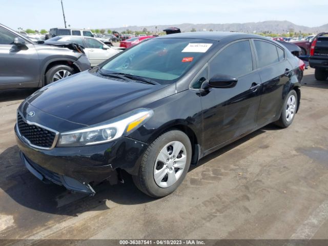 3KPFK4A77HE077104 KIA FORTE LX