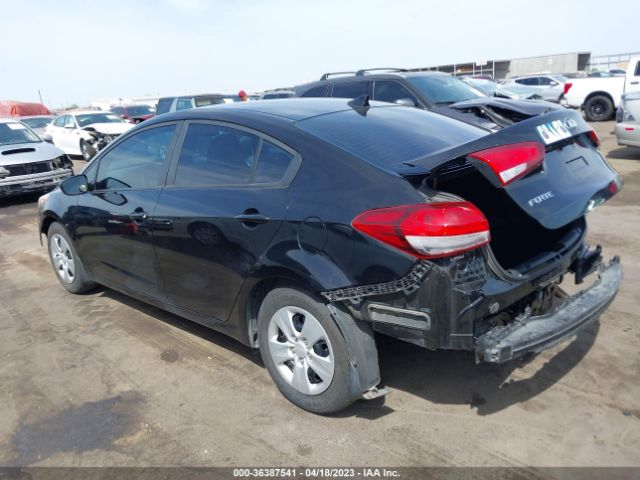 3KPFK4A77HE077104 KIA FORTE LX