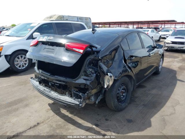 3KPFK4A77HE077104 KIA FORTE LX