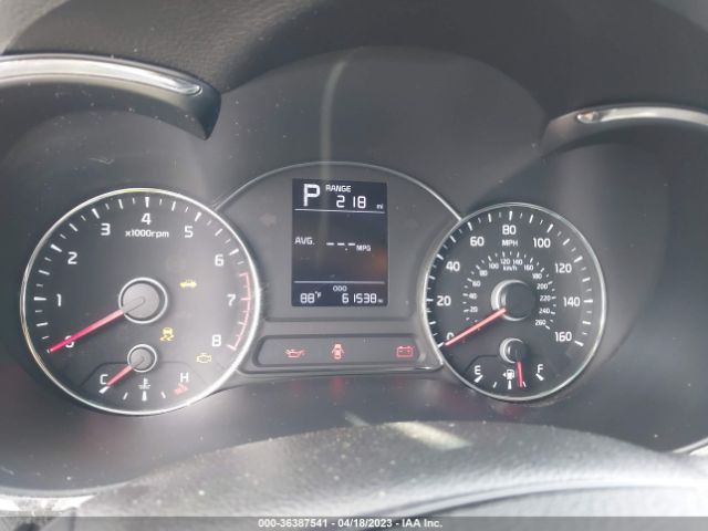 3KPFK4A77HE077104 KIA FORTE LX