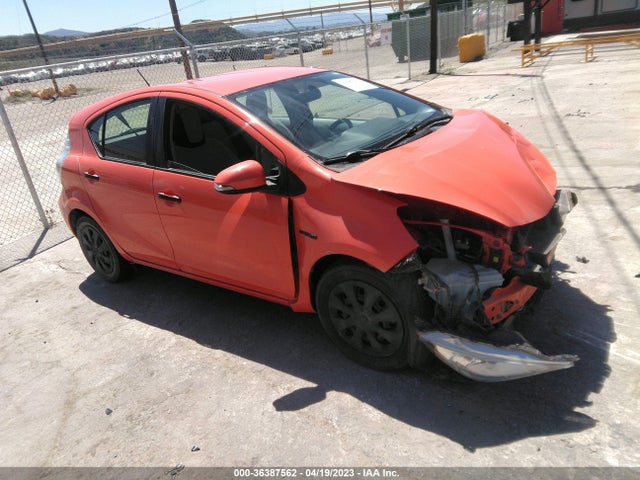 Toyota Prius C One/three/two/four 2014 JTDKDTB34E1068308 Image 1