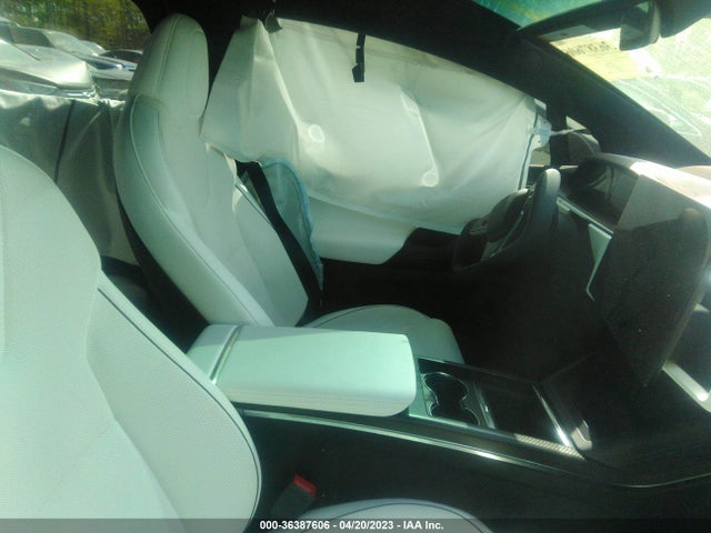 2022 TESLA MODEL X PLAID VIN: 7SAXCBE68NF354665