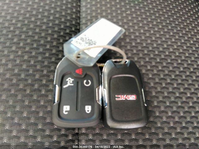 1GKKNKL46PZ115622 GMC ACADIA SLE